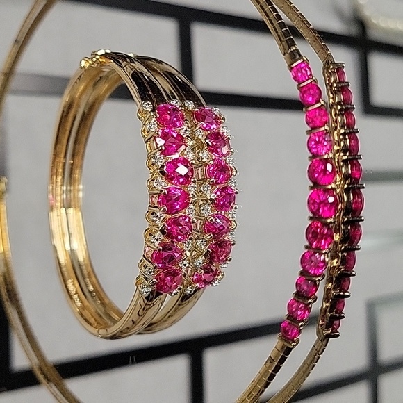 Authentic Diamond & Pink Sappire Set Necklace & Bracelet 4.7kt/40g